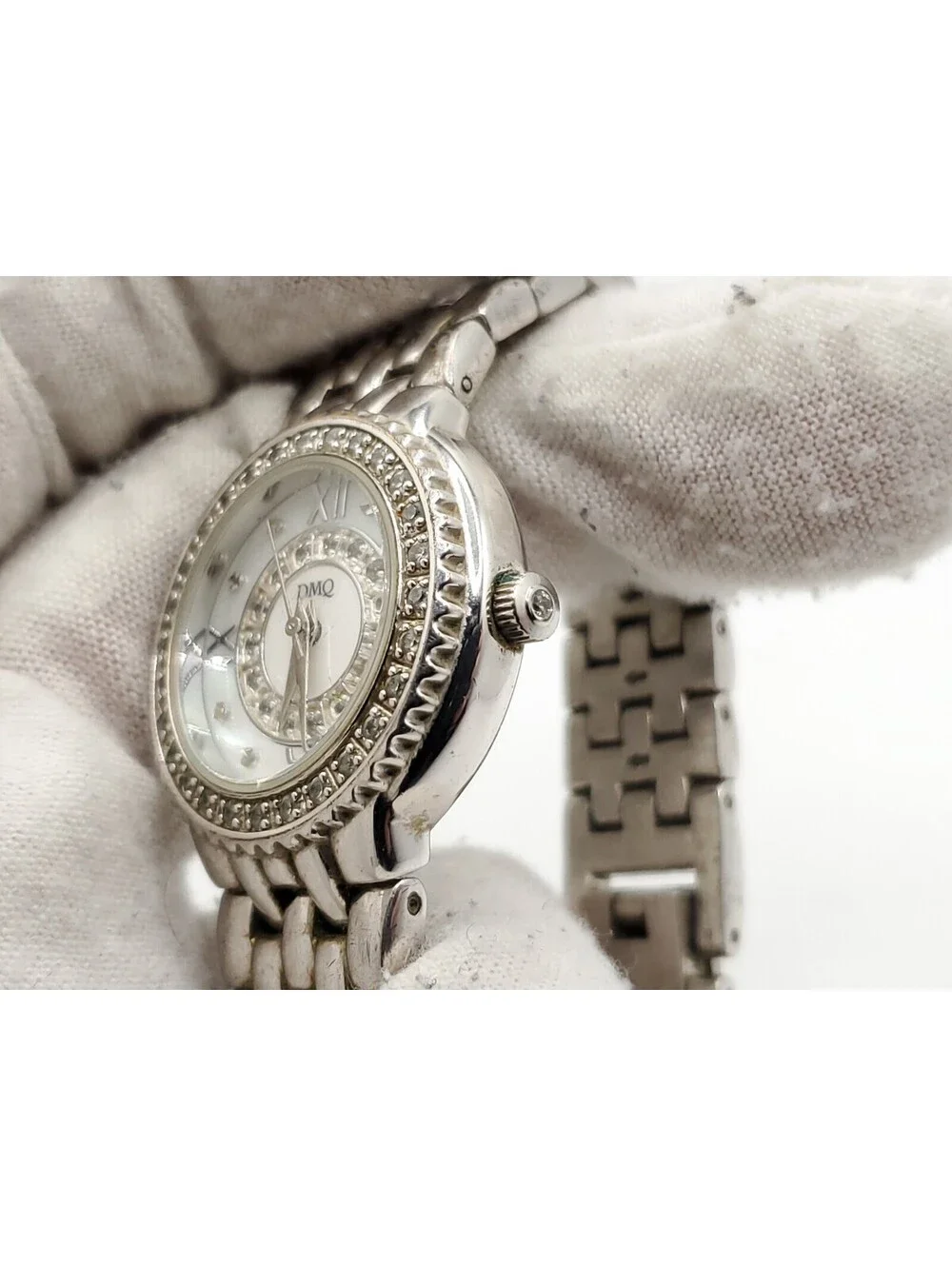 DMQ Quartz Watch Womens New Battery Silver Tone MOP Dial 26mm